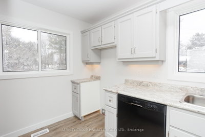 100 Reid Street • Kawartha Lakes, ON photo 9