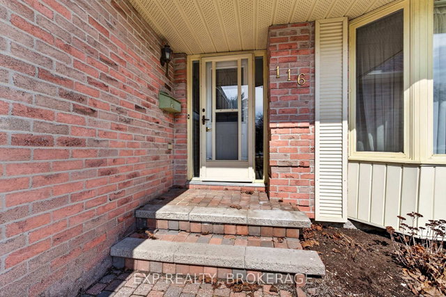 116 MARGARET Place