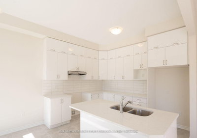 400 Beechwood Forest Lane • Gravenhurst, ON photo 8