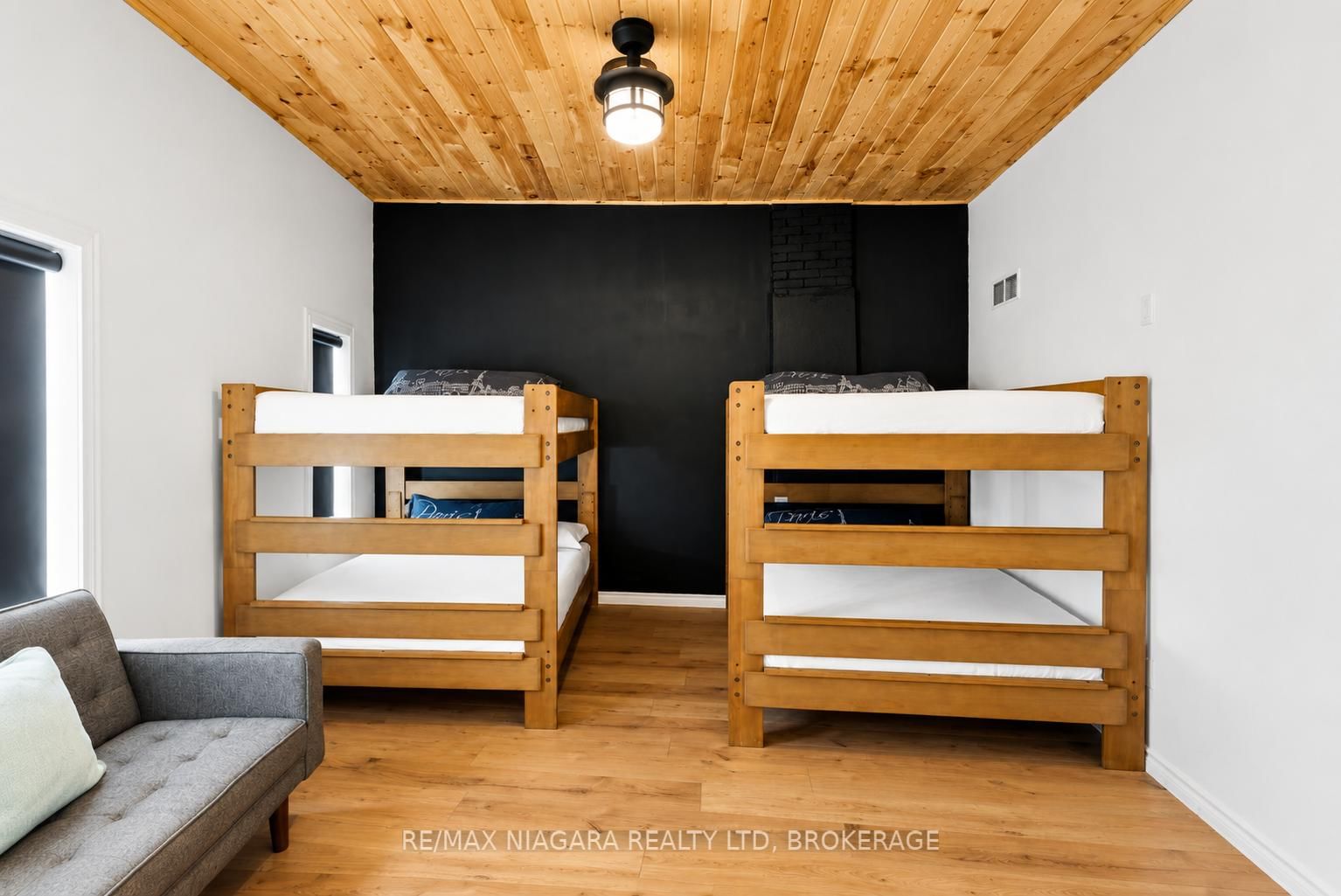 6043 Main Street • Niagara Falls, ON photo 14