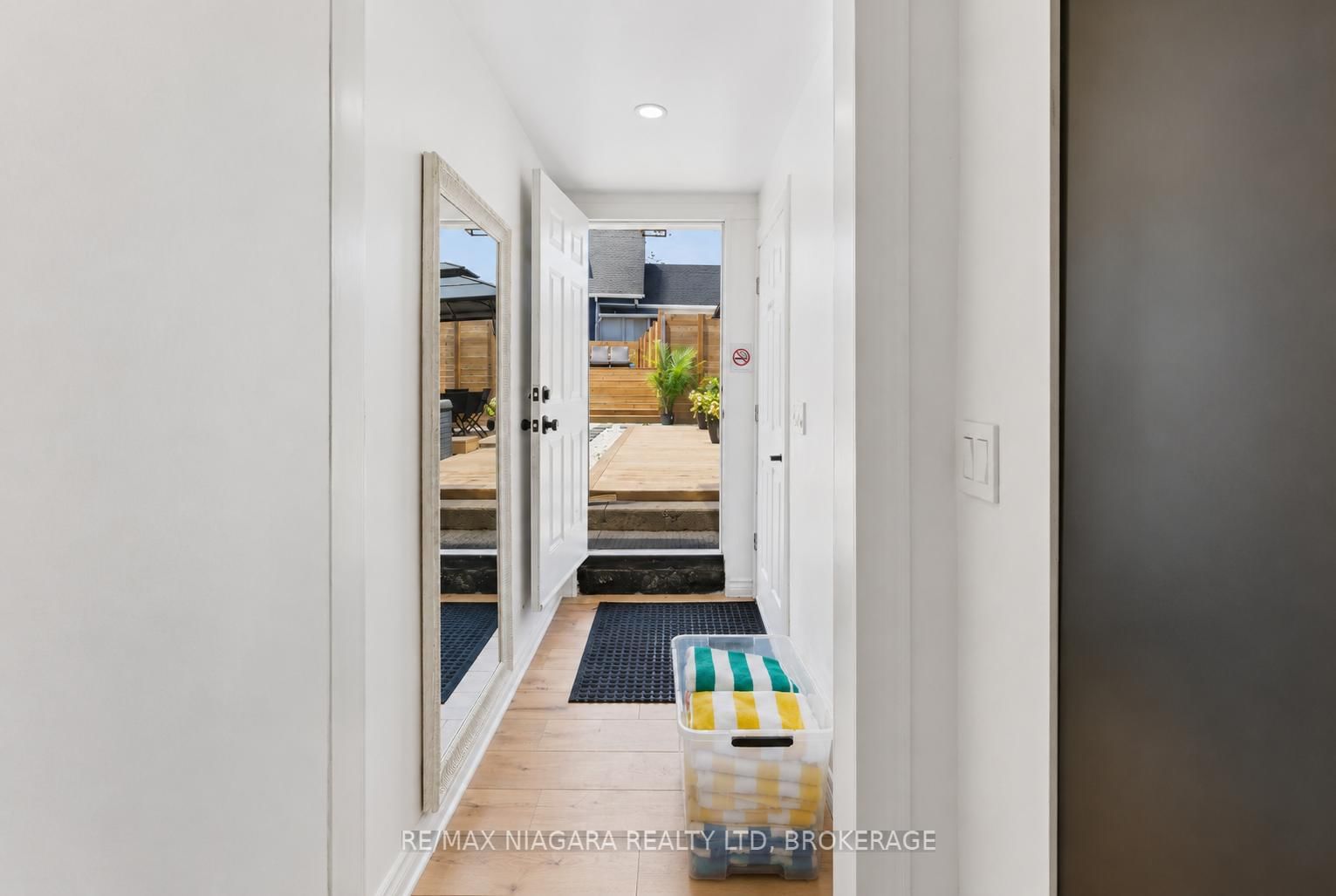 6043 Main Street • Niagara Falls, ON photo 18