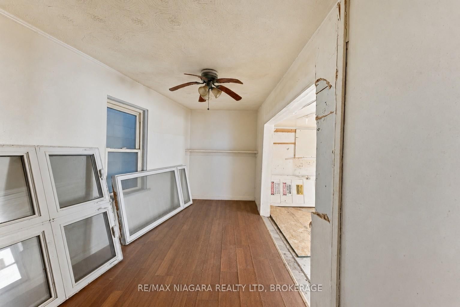 6043 Main Street • Niagara Falls, ON photo 29