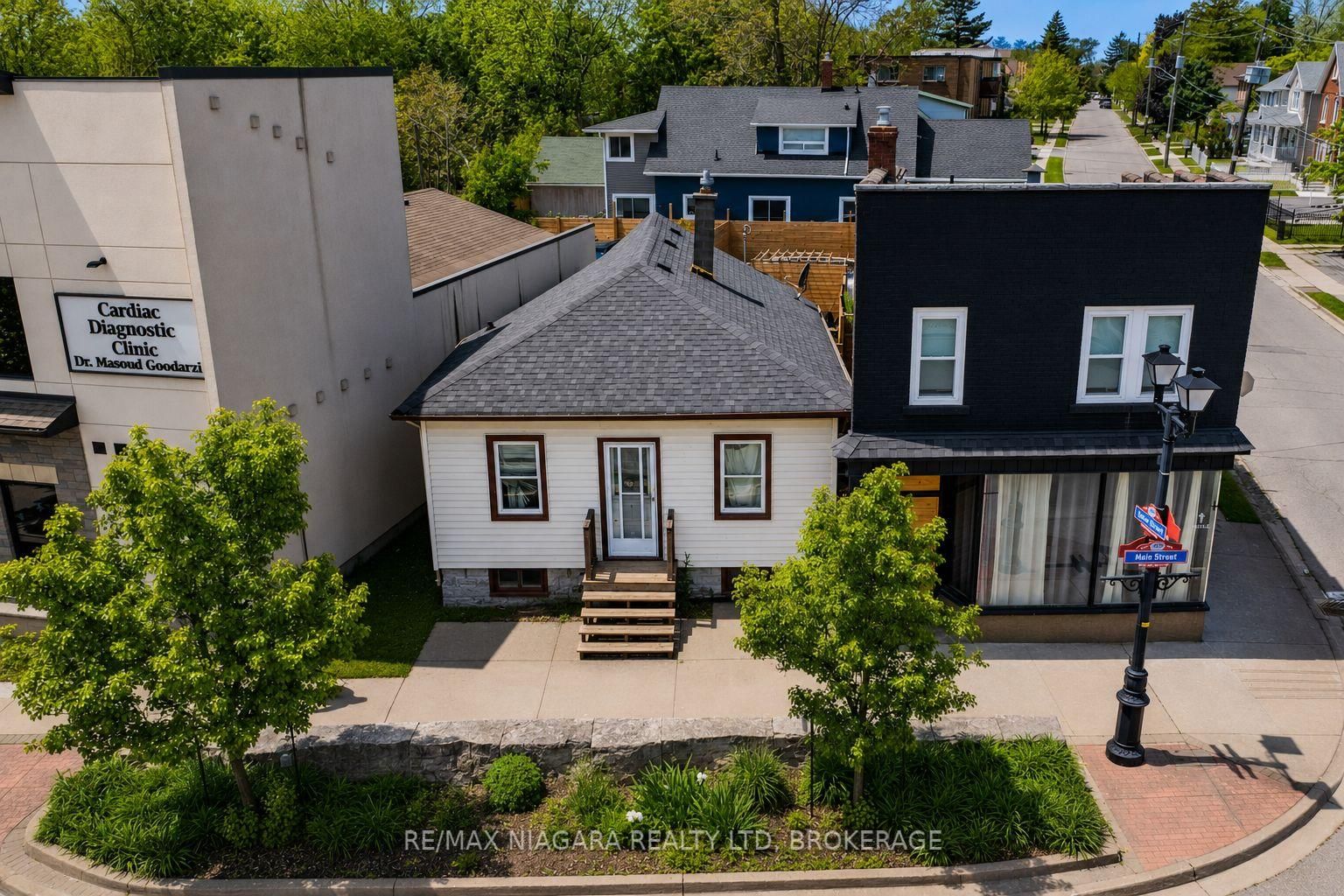 6043 Main Street • Niagara Falls, ON photo 4