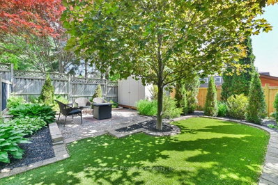 651 Front Street • Quinte West, ON photo 3