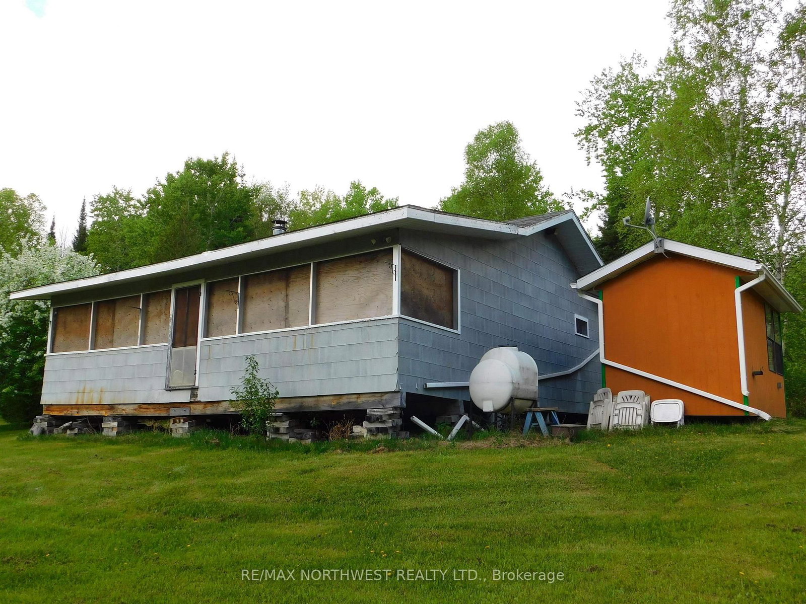 140 White Wing Road • Ear Falls, ON photo 1