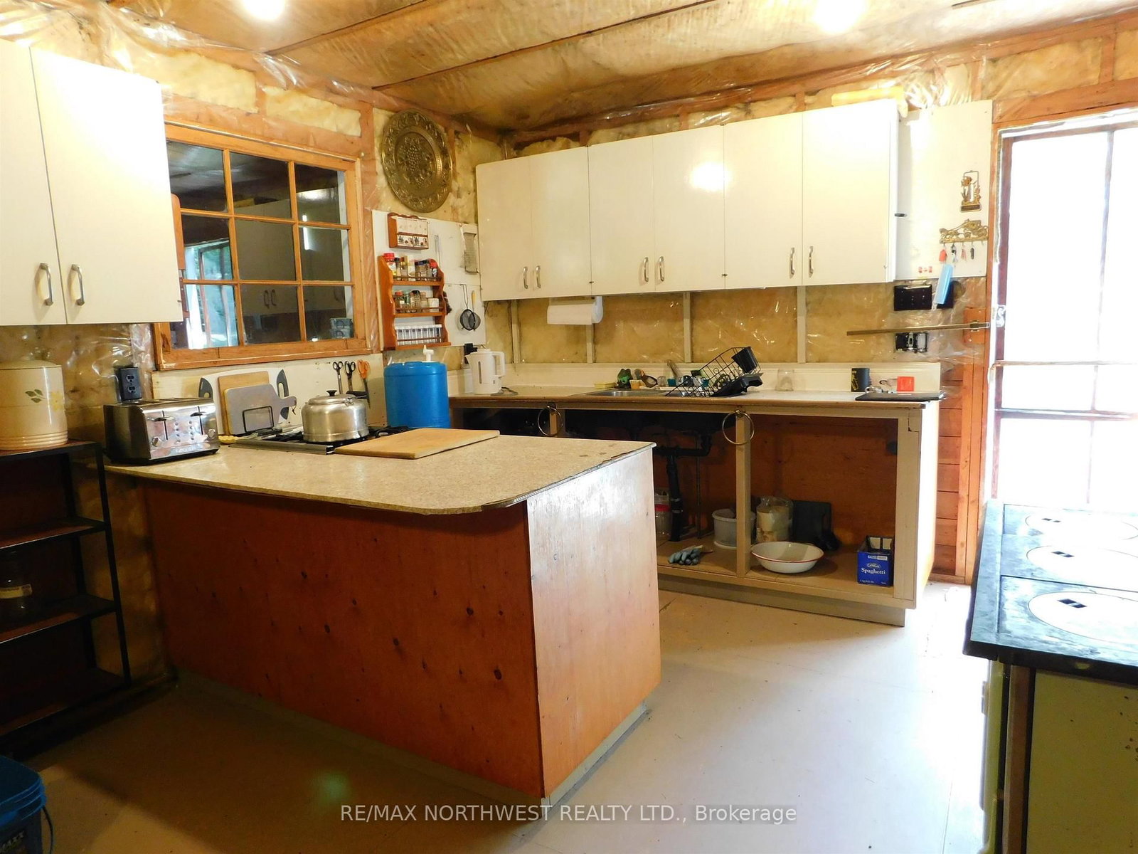 140 White Wing Road • Ear Falls, ON photo 6