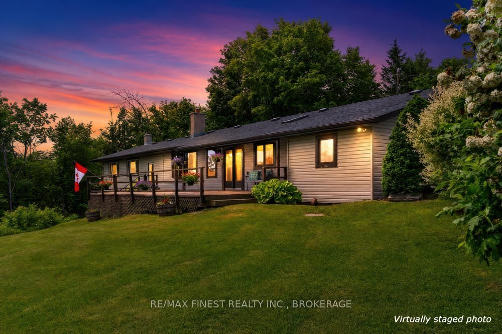 1034 Sally Lane • Sydenham, ON photo 1