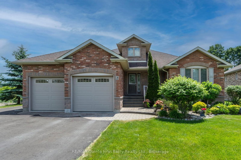 2 Pine Marsh Lane