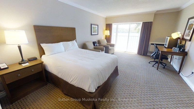 421 - 421 Bayshore - Deerhurst Drive