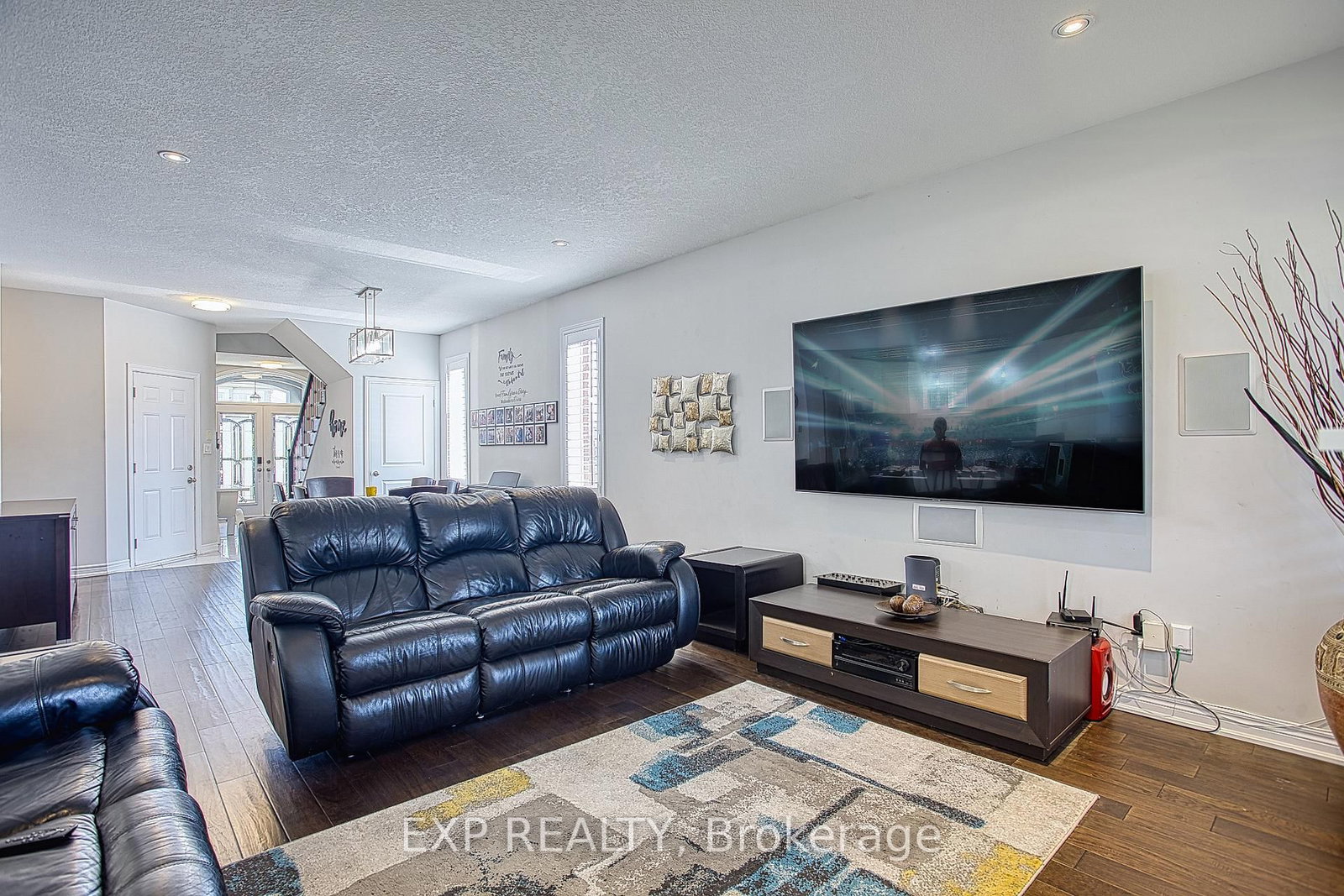 17 Narbonne Crescent • Hamilton, ON photo 13