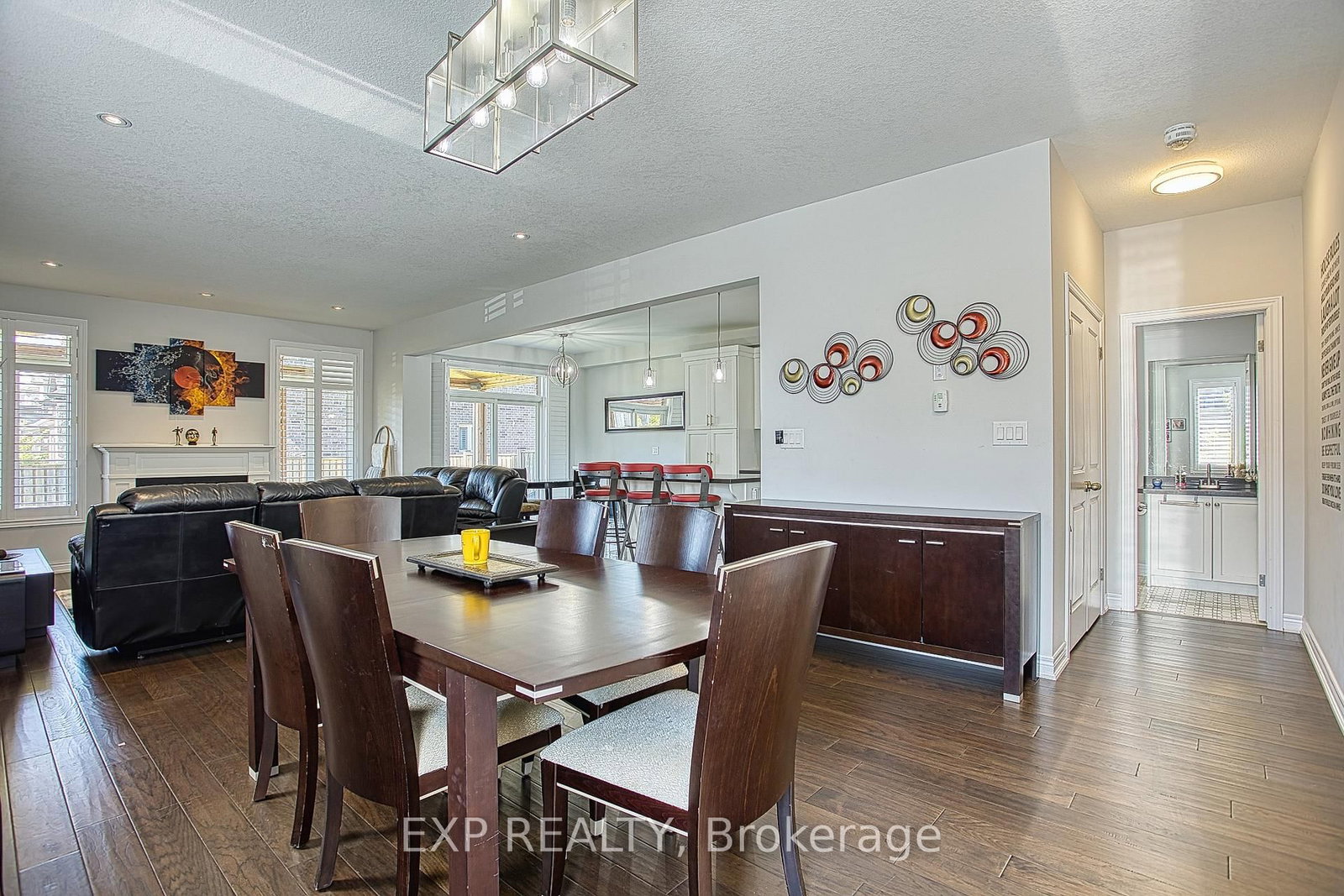 17 Narbonne Crescent • Hamilton, ON photo 8