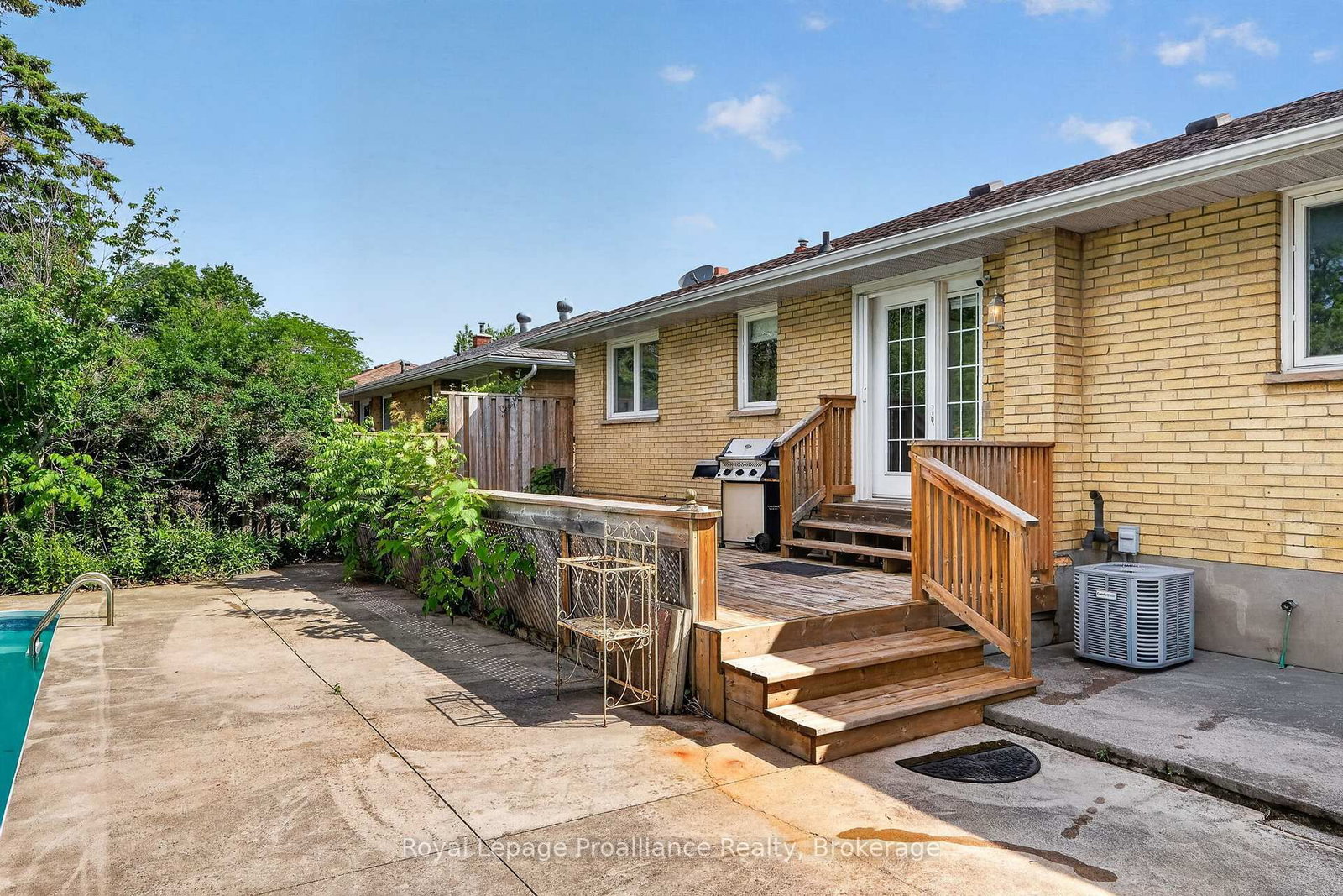 951 D'Arcy Street • Cobourg, ON photo 30