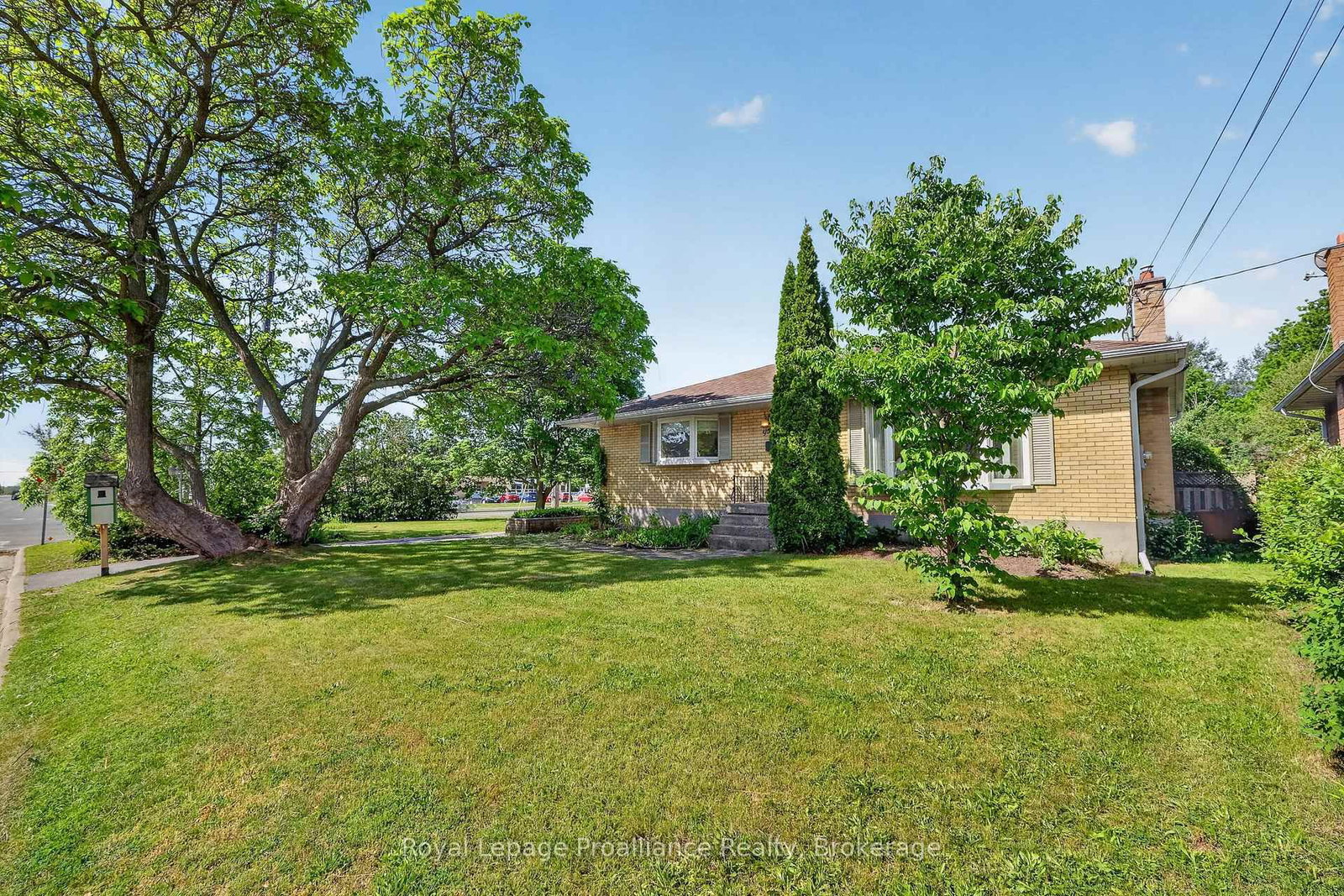 951 D'Arcy Street • Cobourg, ON photo 46