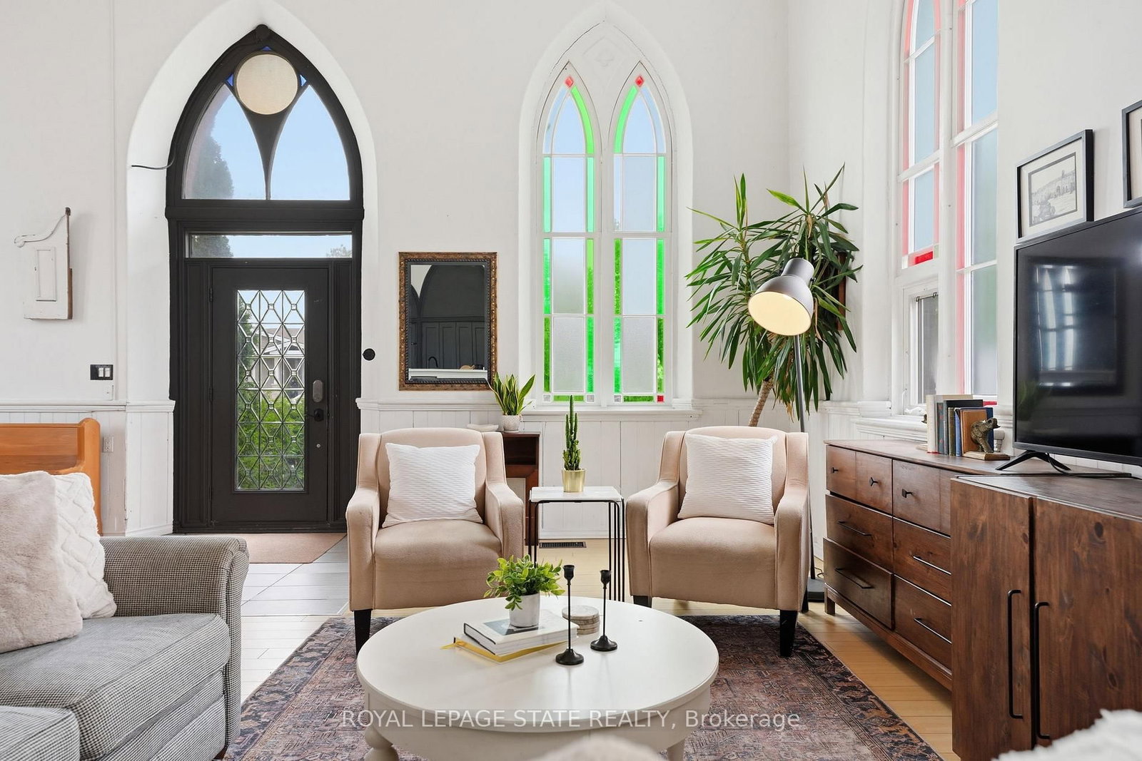 Listing Image 7