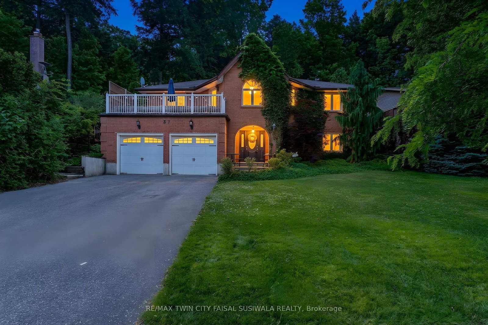 37 Yellow Birch Drive • Kitchener, ON photo 1