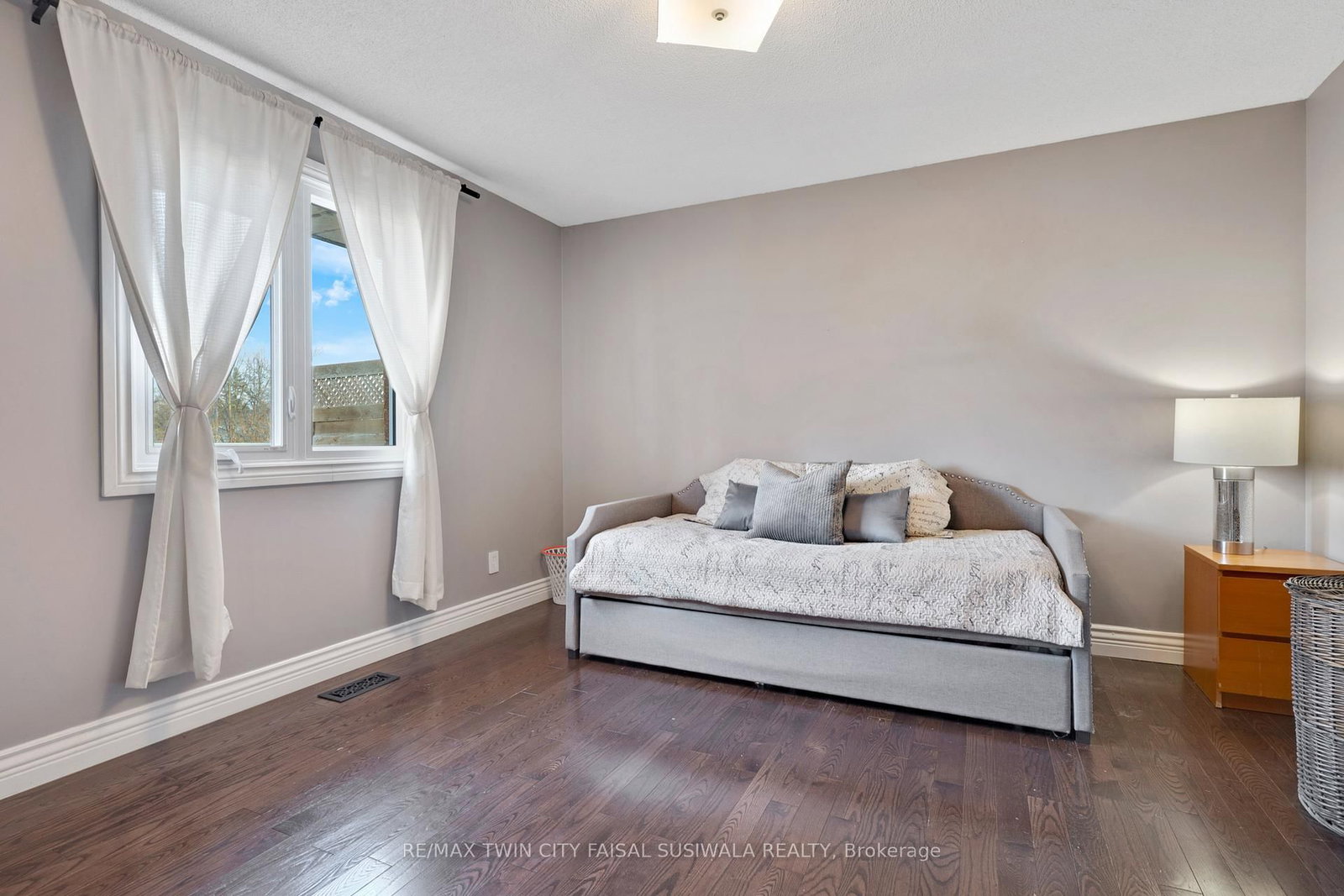 37 Yellow Birch Drive • Kitchener, ON photo 41