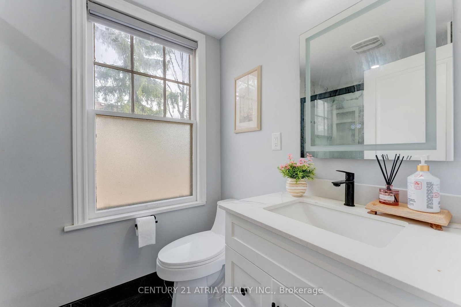 132 N Waterloo Street • Cambridge, ON photo 19