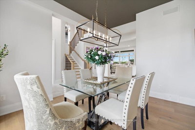 852 Eagletrace Drive • London North, ON photo 8
