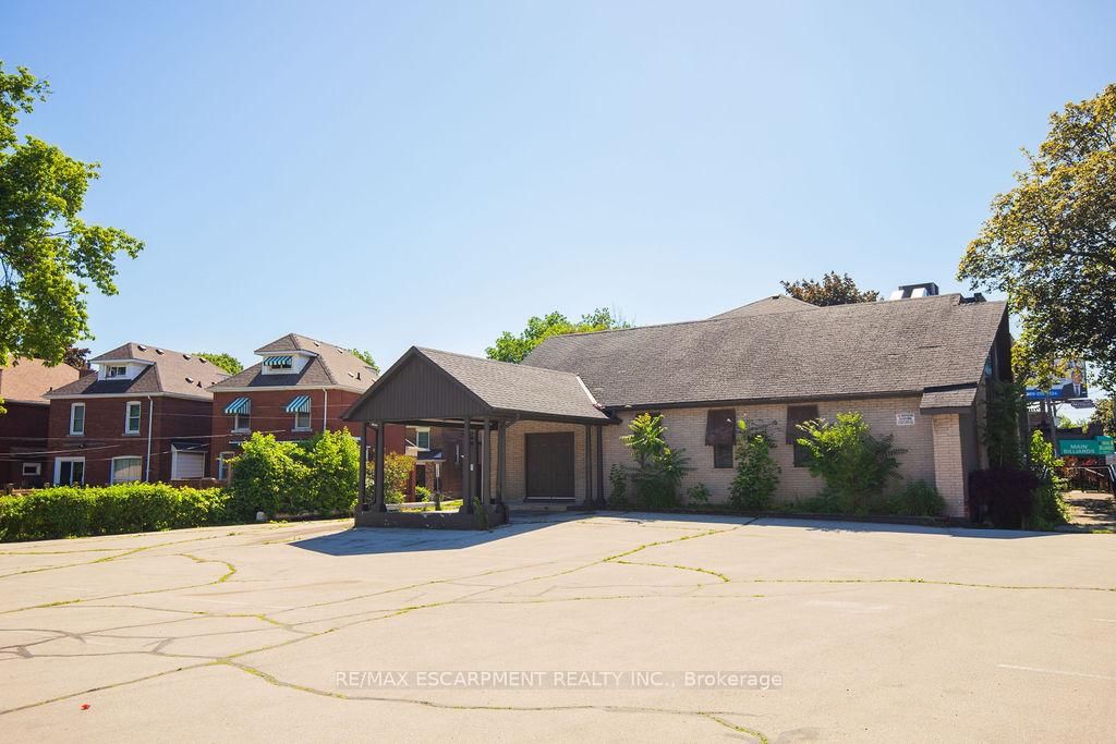 Commercial/Retail for sale at 1309 King Street, Hamilton, Ontario, L8M 1H2 - Crown Point - MLS: X13446830