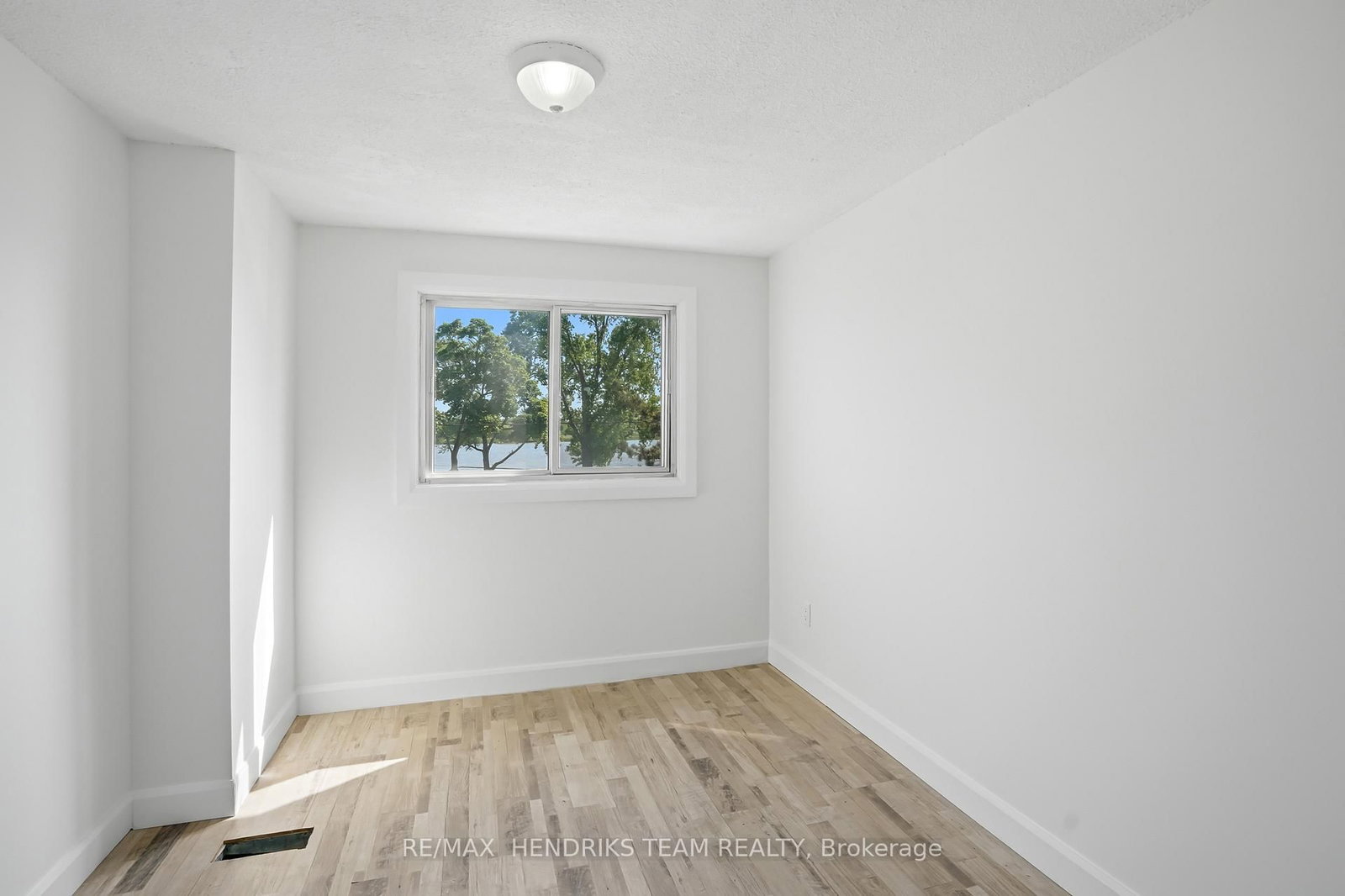 105 Main Street W • #38 • Haldimand, ON photo 21