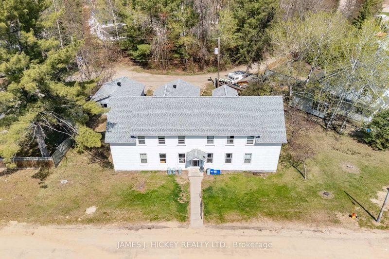 14 Huron Street