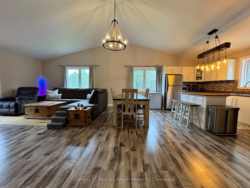 2161 Papineau Road