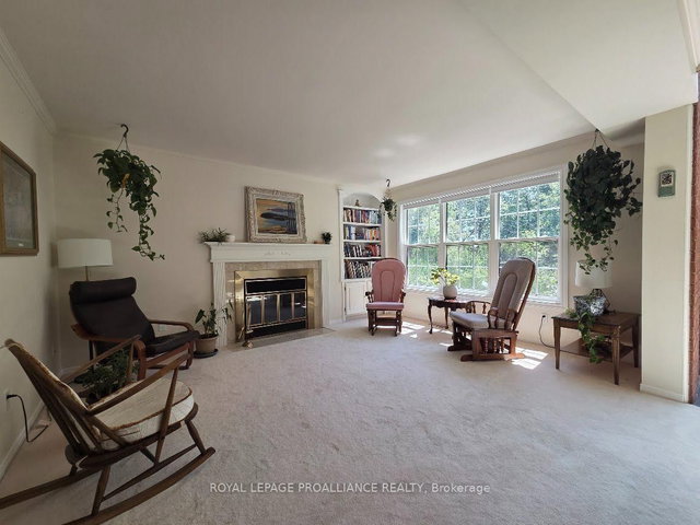 40 Country Club Place