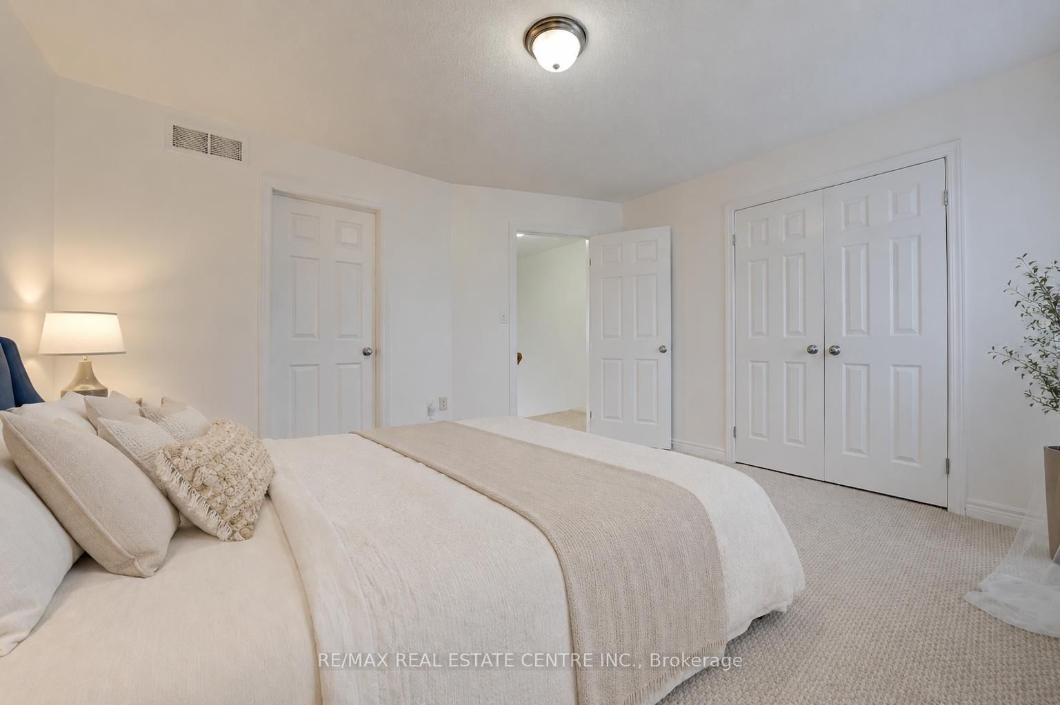 68A N MAIN Street • #34 • Haldimand, ON photo 13