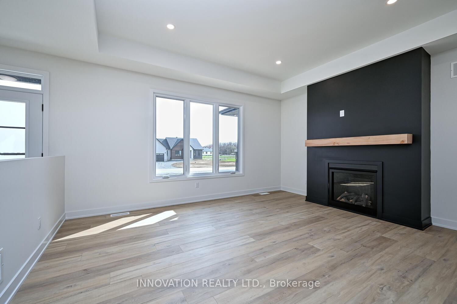 3788 Harvestmoon Drive • Osgoode, ON photo 4