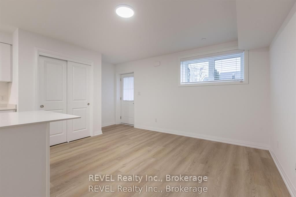 35 Southworth Street N