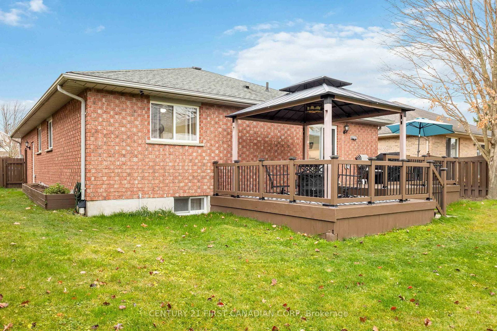 7 Juniper Crescent • Strathroy-Caradoc, ON photo 13
