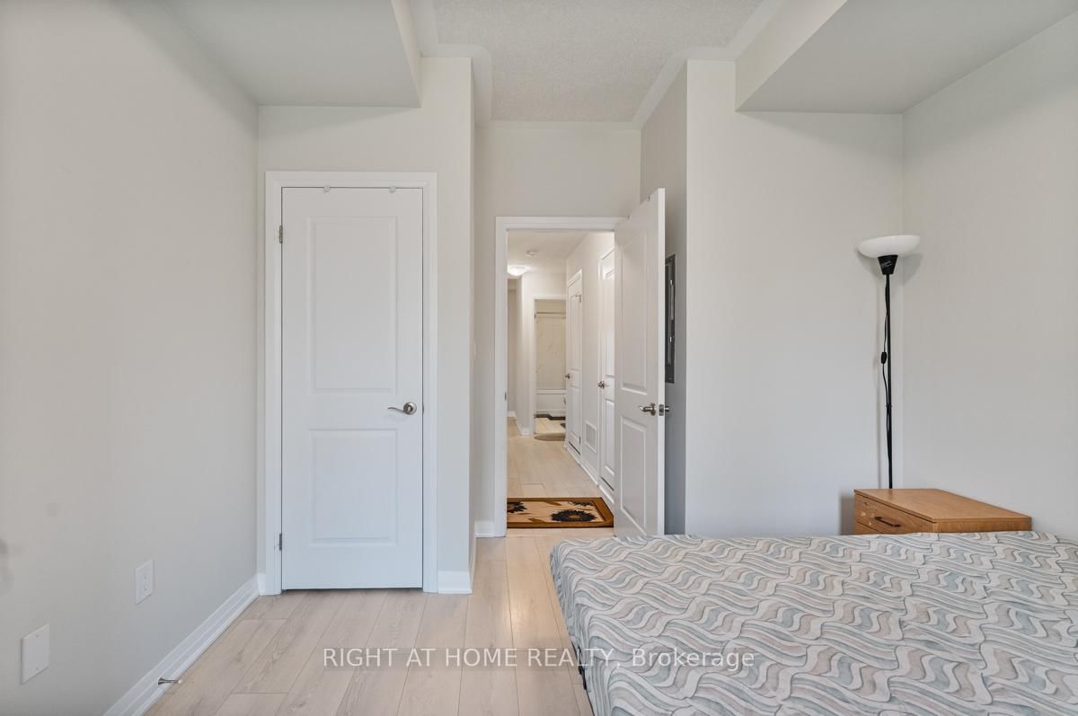 25 ISHERWOOD Avenue • #B/26 • Cambridge, ON photo 28