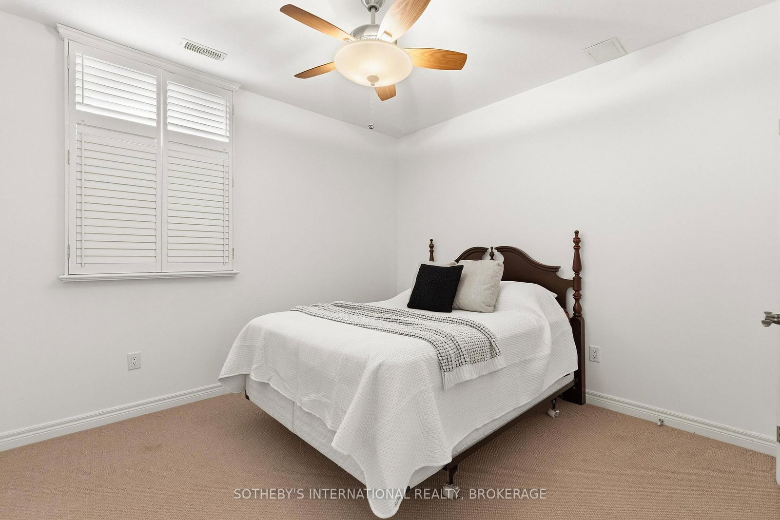 208 Muirfield Trail • Welland, ON photo 29