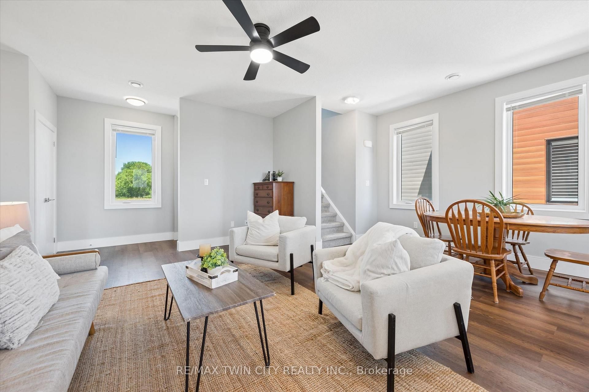 54 Bridge Street W, Unit 12