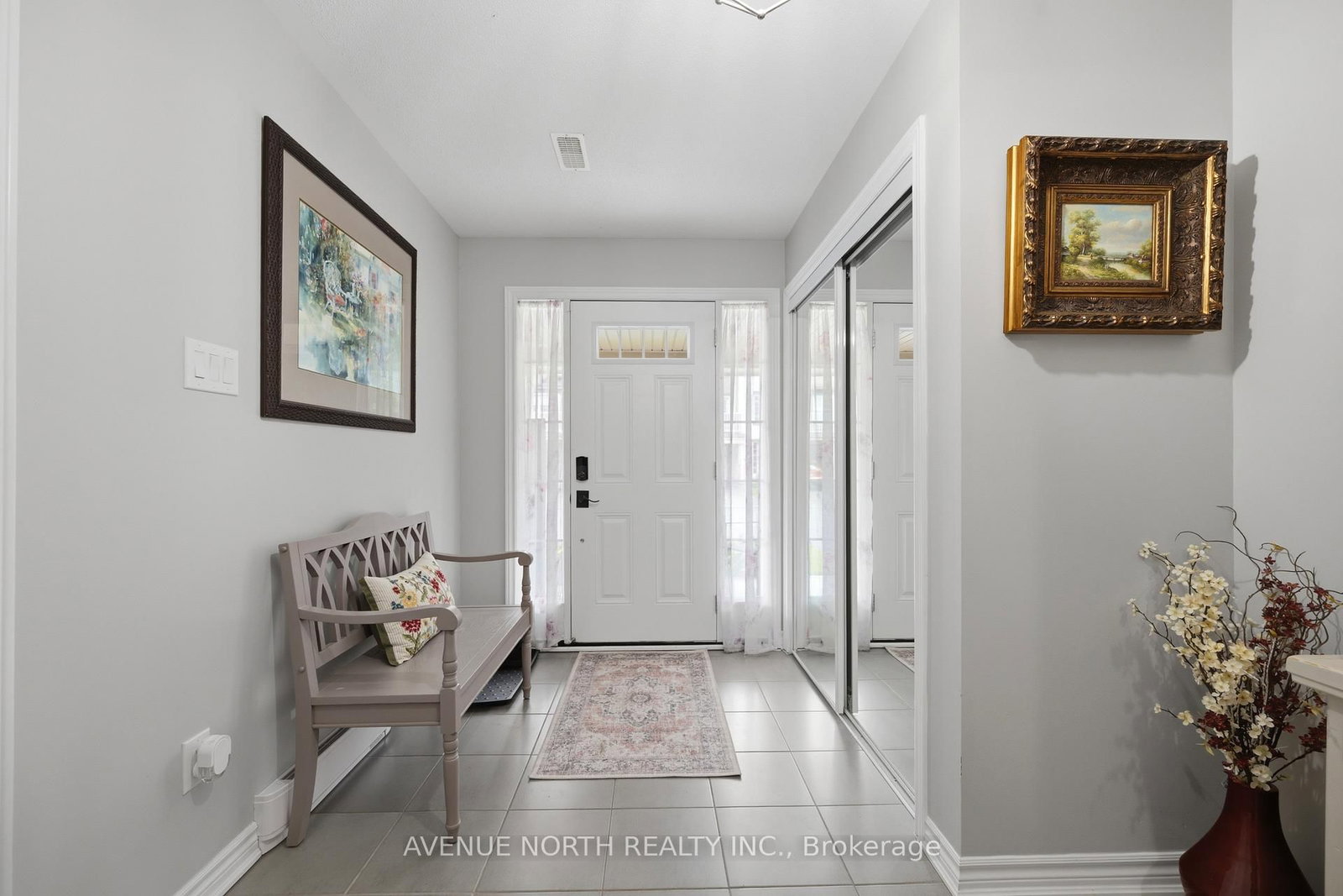 536 Snow Goose Street • Ottawa, ON photo 3