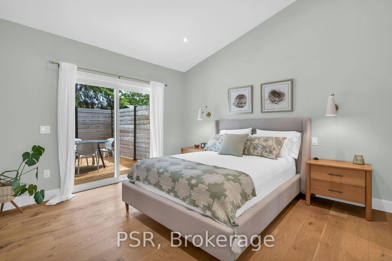21 Blake Street • Meaford, ON photo 27