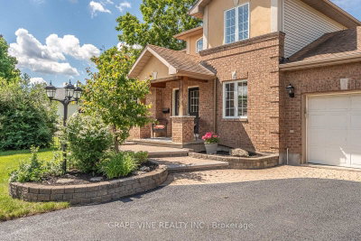 4 Carbery Drive • Stittsville, ON photo 3