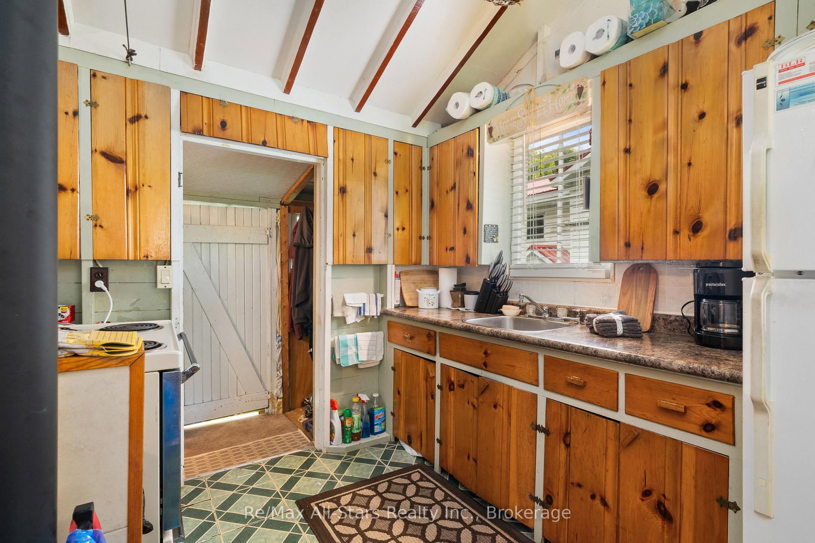 93 Sturgeon Glen Road • Kawartha Lakes, ON photo 13