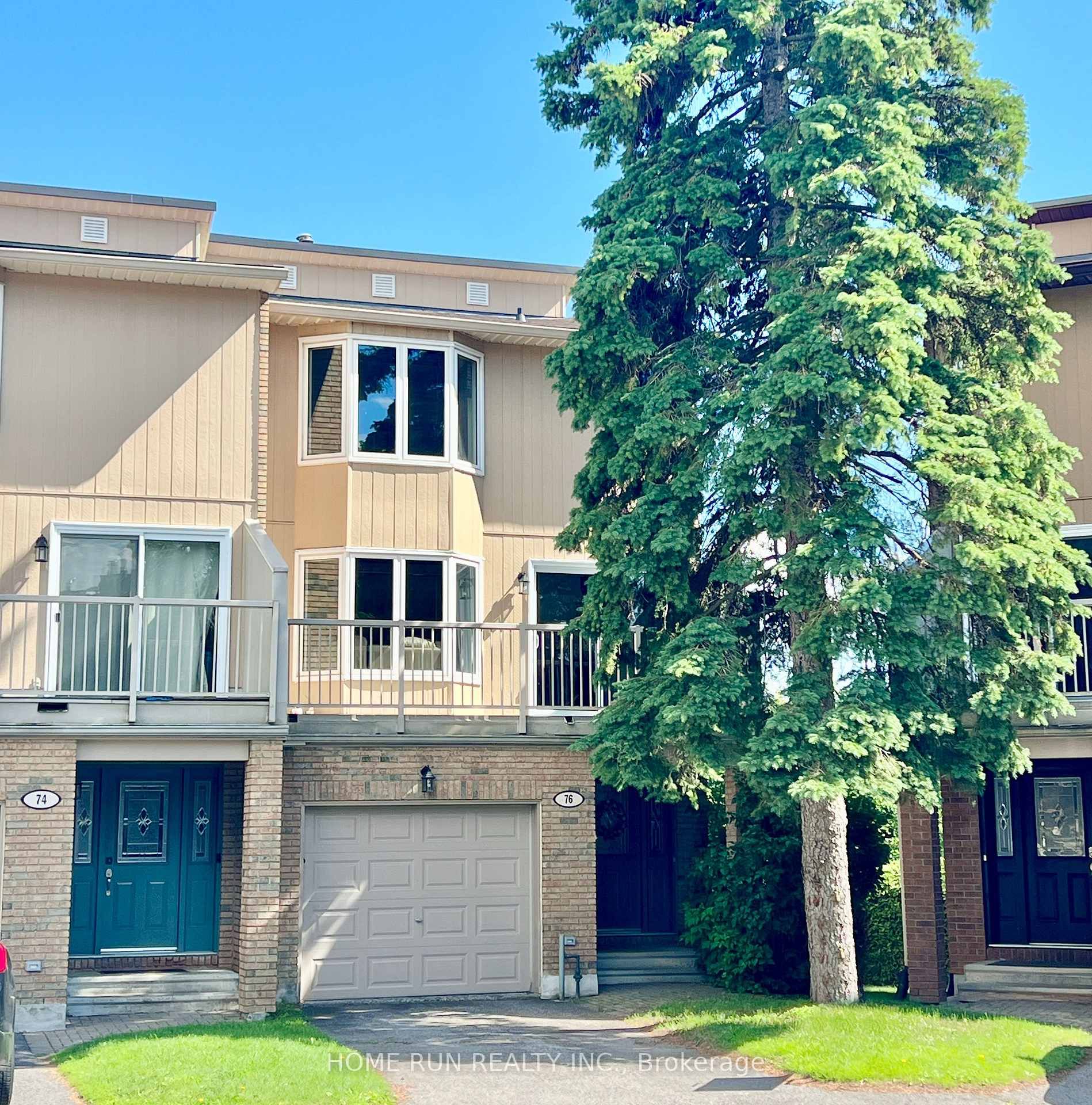 76 winbro Private, Ottawa, ON