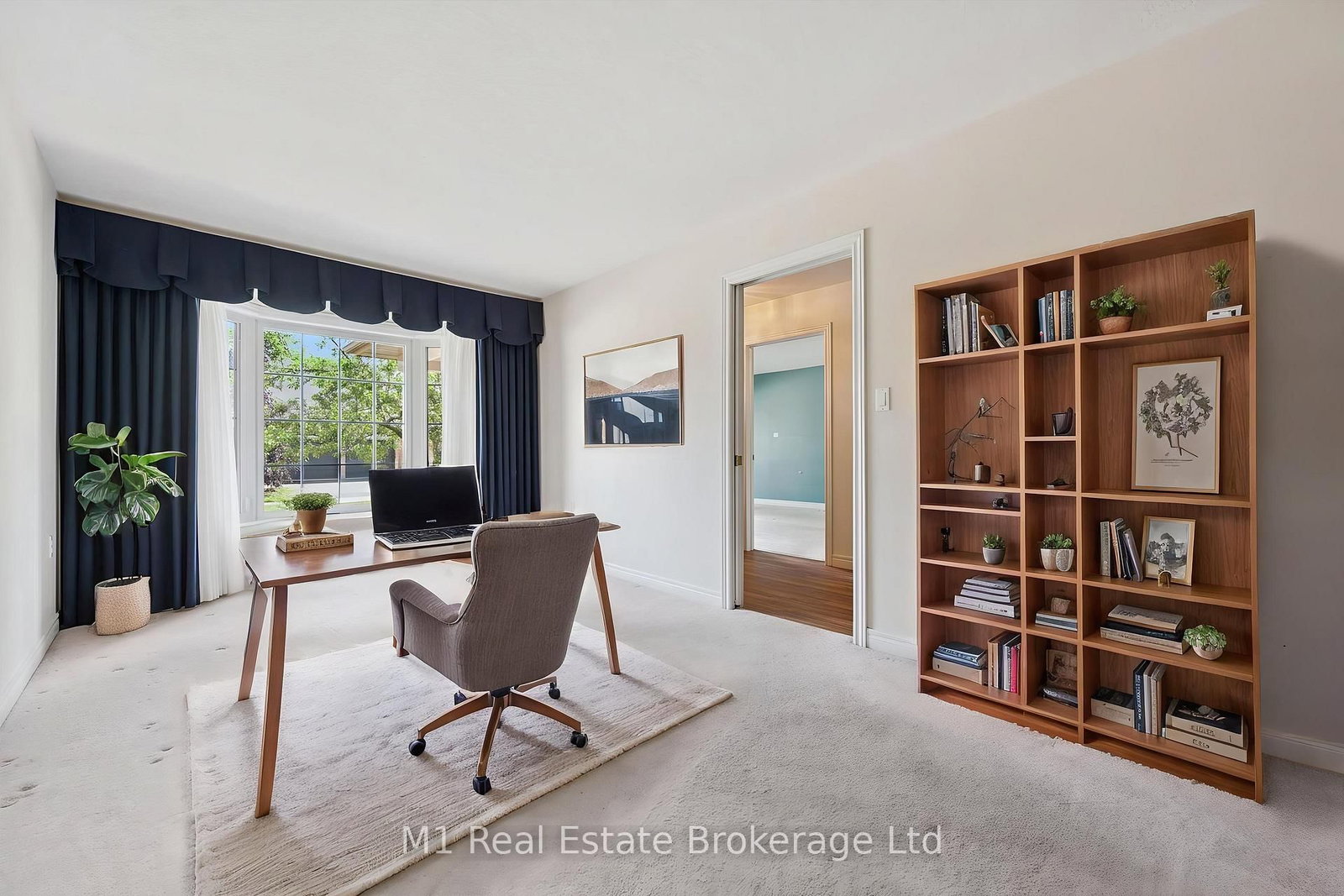 55 Honeysuckle Drive • Guelph, ON photo 10