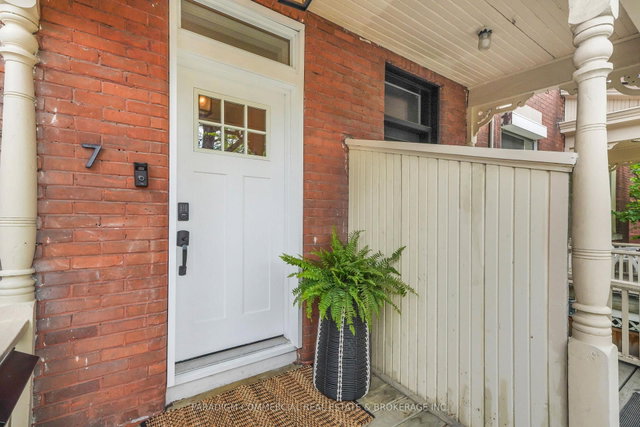 7 Craig Street