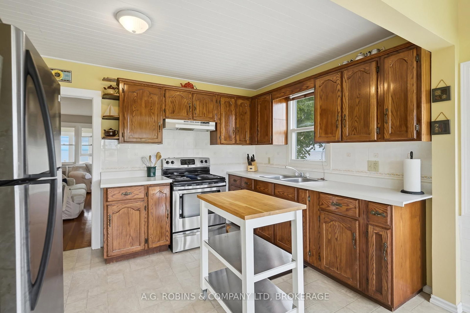 11803 Lakeshore Road • Wainfleet, ON photo 13
