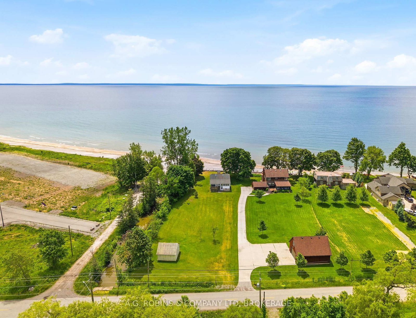 11803 Lakeshore Road • Wainfleet, ON photo 34