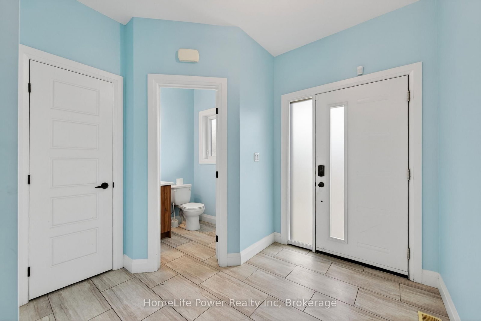 360 Quarter Town Line • #101 • Tillsonburg, ON photo 6