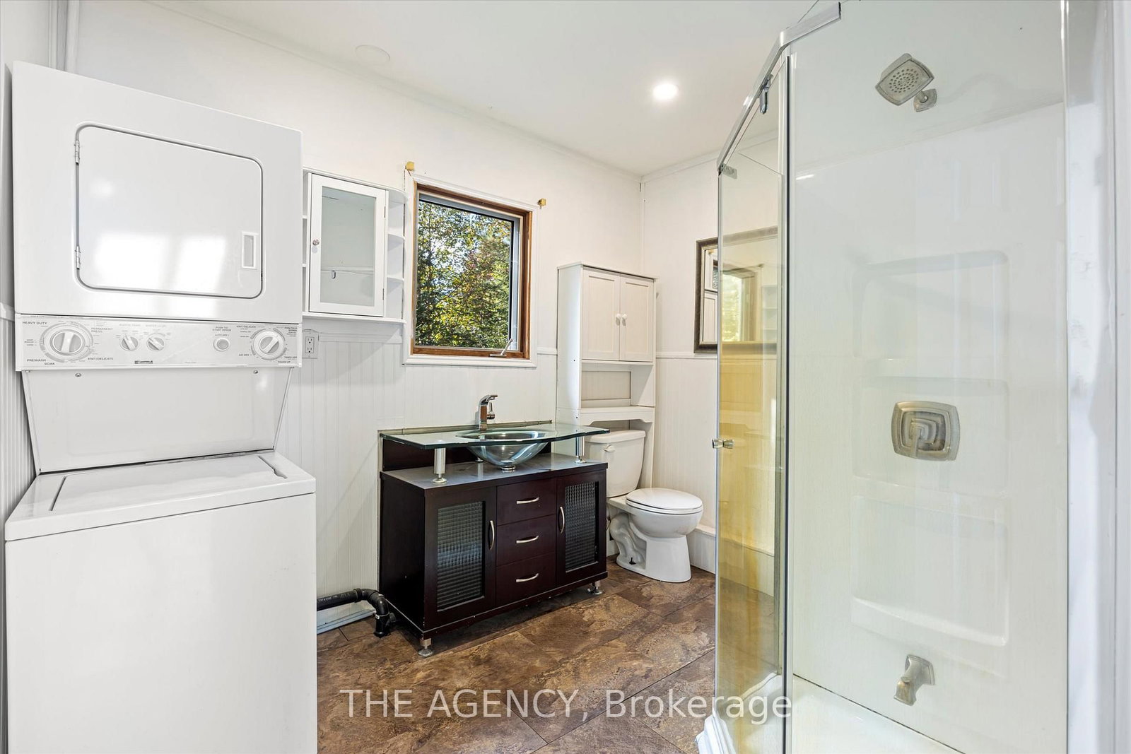 772 S Lake Bernard Road • Strong, ON photo 13