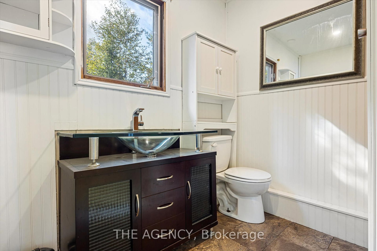 772 S Lake Bernard Road • Strong, ON photo 15