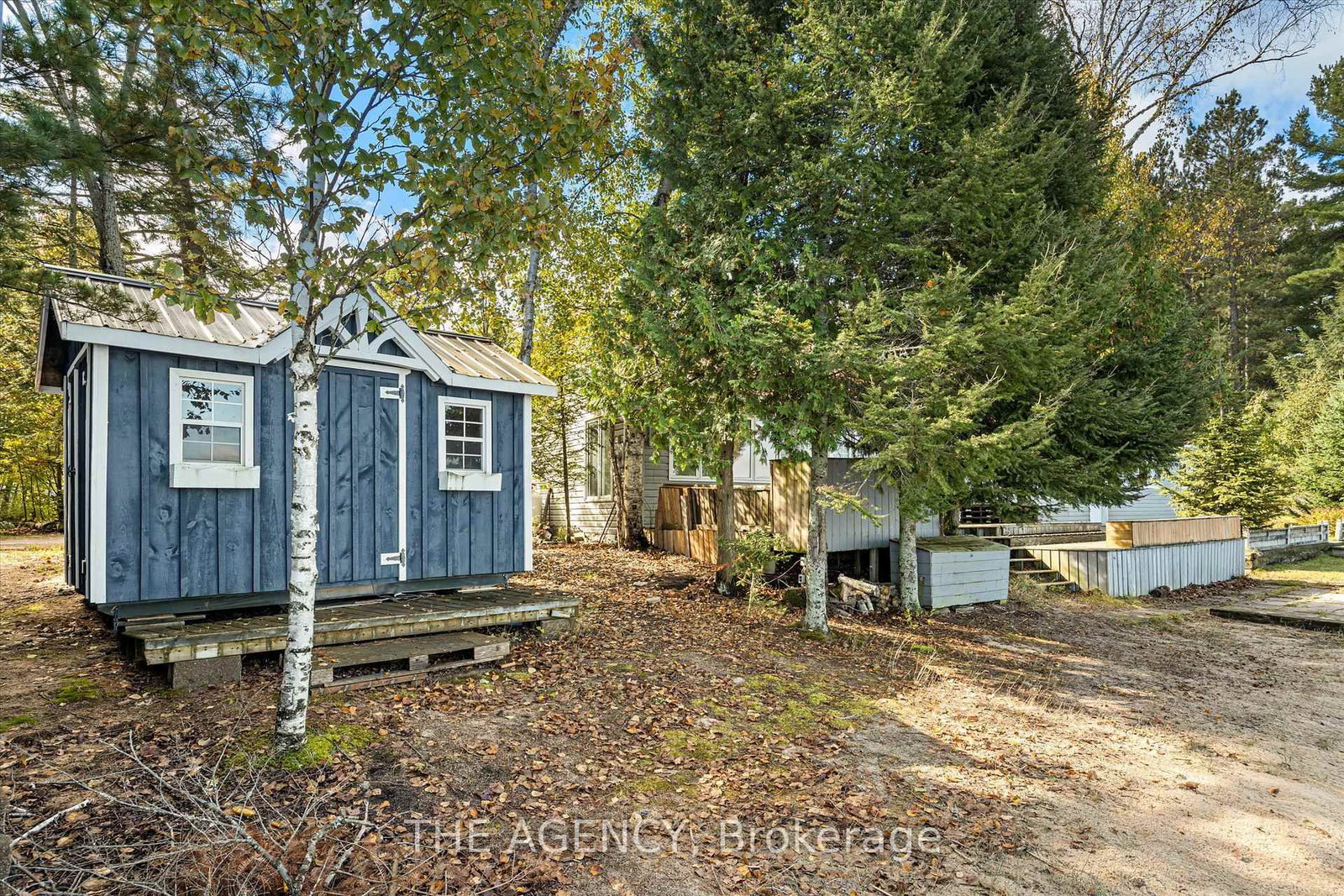 772 S Lake Bernard Road • Strong, ON photo 36