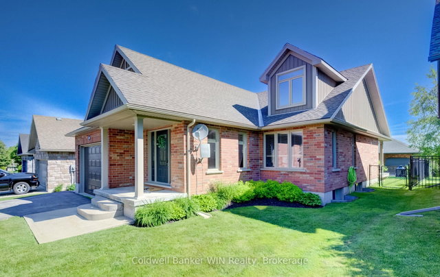 108 Ruby's Crescent