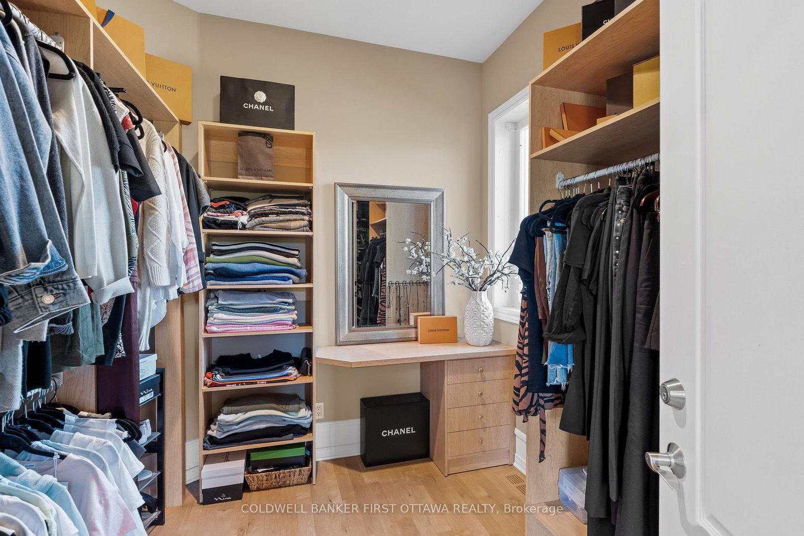 358 River Road • Ottawa, ON photo 23