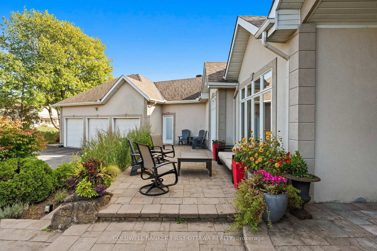 358 River Road • Ottawa, ON photo 3